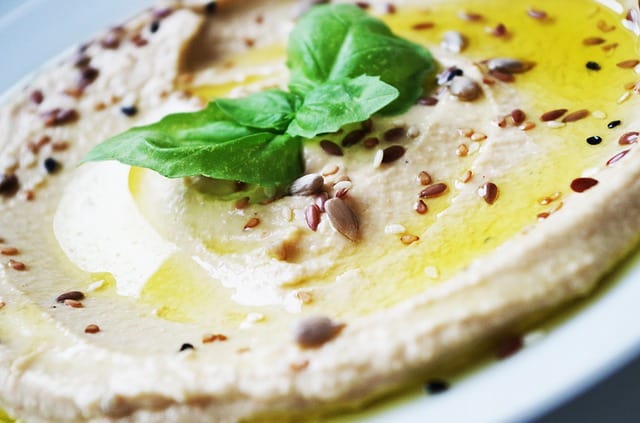 Hummus with Tahini Recipe (Mashed Chickpeas with Tahini Recipe)