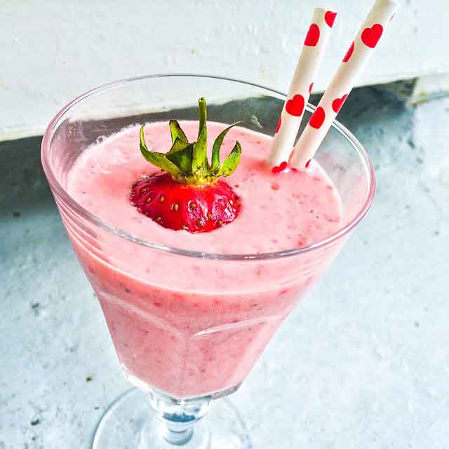 Strawberry Milkshake Recipe Free Fat for Diet