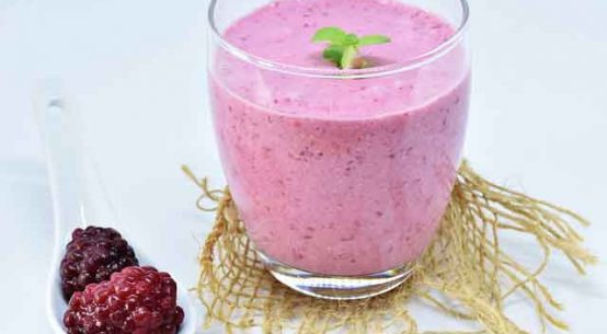2 Homemade Recipes for Berry Juice (Morus nigra or Blackberry)