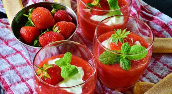 4 Recipes to Make Strawberry Juice