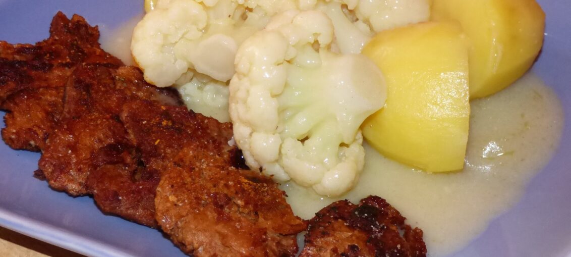 Spicy Cauliflower Eggs with Parsley Recipe
