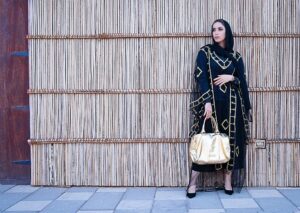 5 Methods to Wear Cardigan for Hijab Fashion