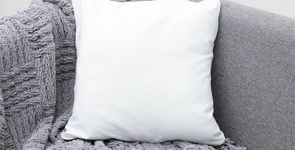 DIY Pillowcases for Sofas from Old Jackets